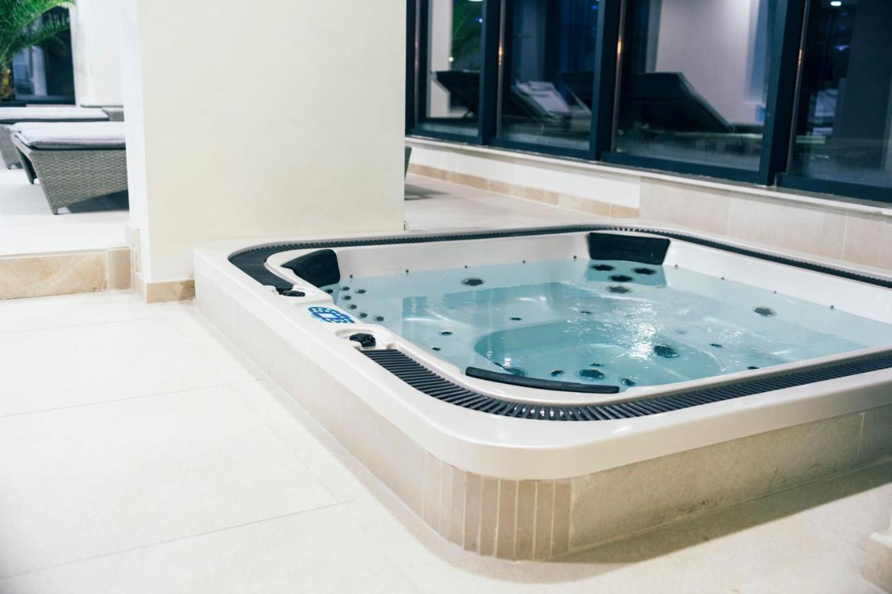 Alezzi Majestic Apartments 115 Неводарі Екстер'єр фото
